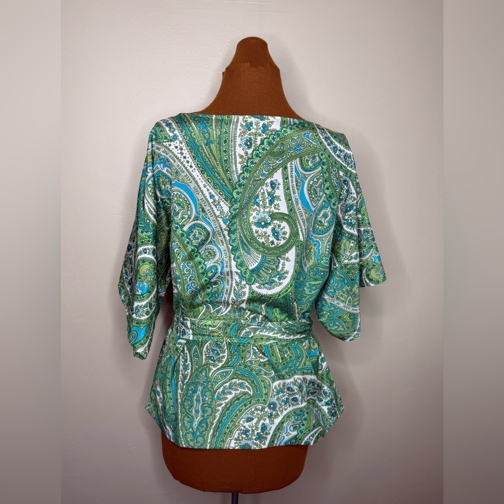 Talbots Silk Paisley Green White Pullover Blouse Short Sleeve Size MP - Picture 4 of 8